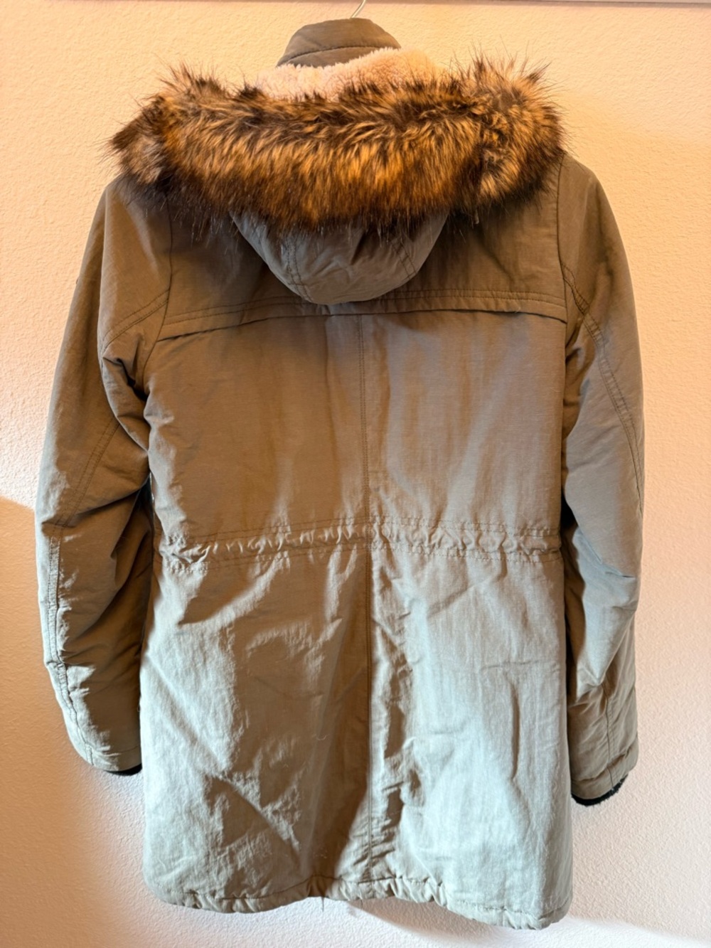 Eddie Bauer Olive Green Jacket with Cream Sherpa Interior and Brand Patch